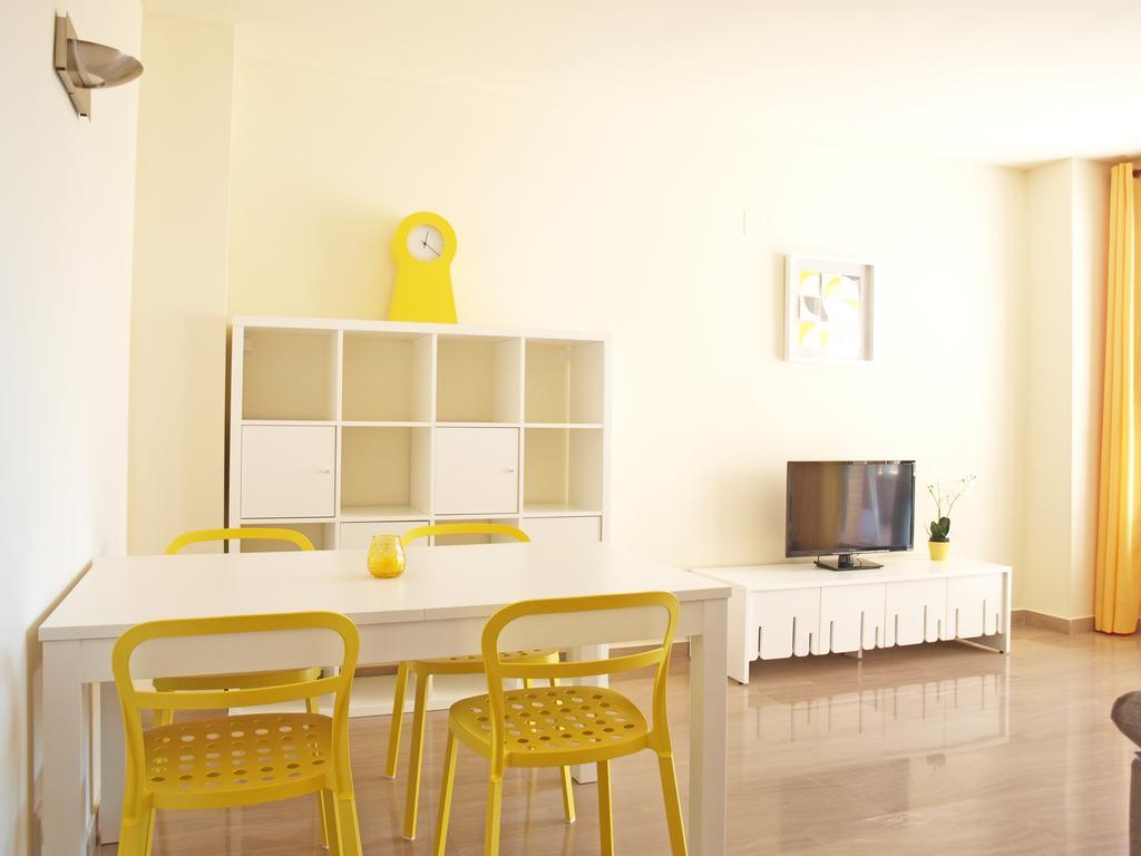 Apartup Yellow Opera View Lägenhet Valencia Exteriör bild