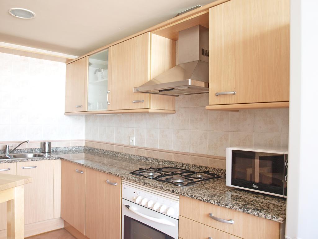 Apartup Yellow Opera View Lägenhet Valencia Exteriör bild